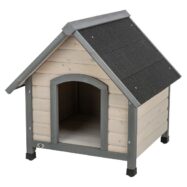 Casota de madeira para cães "Natura" apresenta uma estrutura em madeira muito resistente a temperaturas e condições climáticas mais extremas.