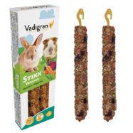 Sticks com vegetais para Coelhos e Porquinhos-da-Índia natural feito no forno, com uma variedade de ingredientes a envolver um biscoito delicioso.