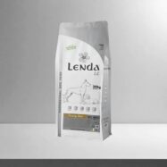 Lenda LC Country Meat um alimento completo para cães adultos, elaborado com carnes do campo selecionadas ideal para manter uma dieta equilibrada e saudável.