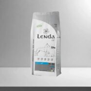Lenda LC Light um alimento natural formulado especificamente para cães com excesso de peso, que necessitam de reduzir as calorias sem comprometer a nutrição
